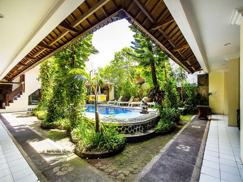 Hotel Sanjaya Managed By Tinggal Кута Екстер'єр фото