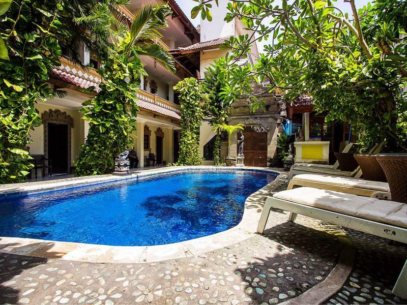 Hotel Sanjaya Managed By Tinggal Кута Екстер'єр фото